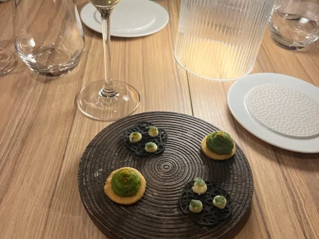 Le Nid - Table Intimiste 